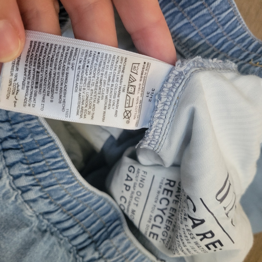 Gap Mid Rise Wide Leg Baggy Cargo Light Jeans, Size 31/12 Loose Fit Pockets. - Picture 3 of 16